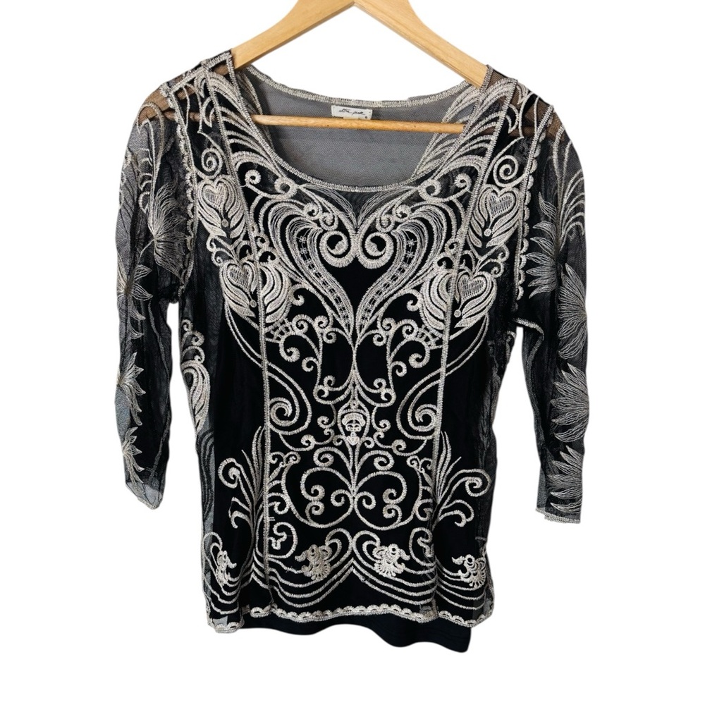 ULTRA PINK Top Blouse Y2K Sheer Embroidered Silver Metallic Gorgeous Women’s